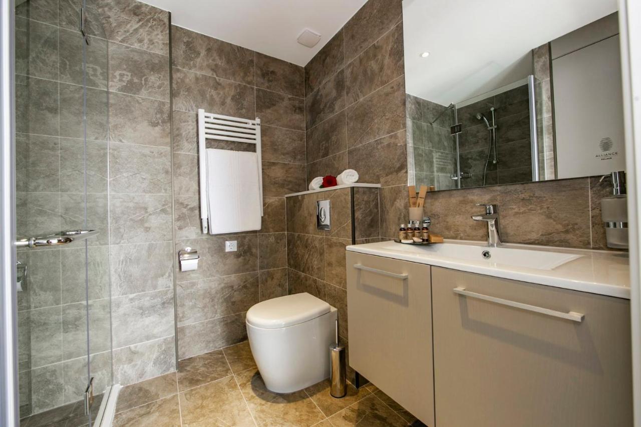 Apartments In Alliance 바투미 외부 사진